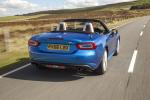 Fiat 124 Spider  2016 года (UK)